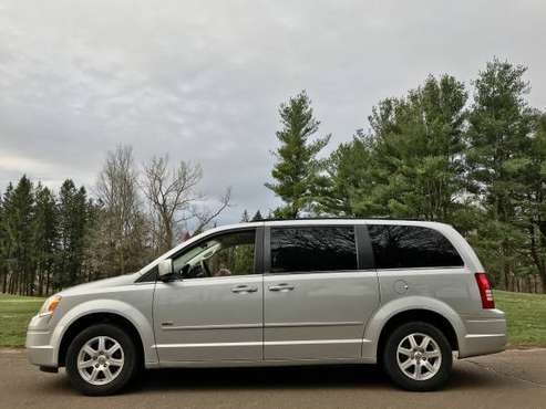 2008 Chrysler Town and Country Mini Van Touring Ed 1 Owner 100K for sale in NY