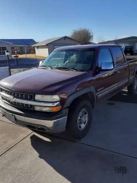 2002 Chevrolet 1500hd crew cab 4x4 - cars & trucks - by owner -... for sale in Klamath Falls, OR