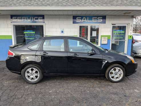 2008 Ford Focus SE sedan 4 cyl - - by dealer - vehicle for sale in Creve Coeur, IL