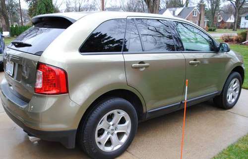 2013 Ford Edge SEL ( 32K showroom) - cars & trucks - by owner -... for sale in Mount Clemens, MI