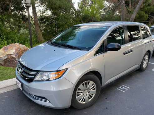 Silver Honda Odyssey, 2014, 73k miles, Very good condition - cars & for sale in La Jolla, CA