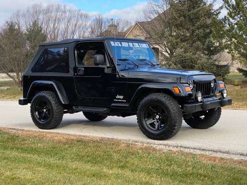2006 Jeep Wrangler Unlimited! 6 spd low mile clean!!! 72k - cars &... for sale in Frankfort, IL