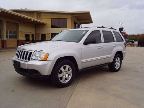 2010 Jeep Grand Cherokee Laredo - cars & trucks - by dealer -... for sale in Wichita, KS