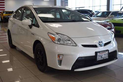 2015 Toyota Prius Three 4dr Hatchback 100s of Vehicles - cars & for sale in Sacramento , CA