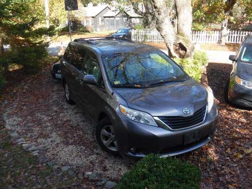 2011 Toyota Sienna - cars & trucks - by owner - vehicle automotive... for sale in North Kingstown, RI
