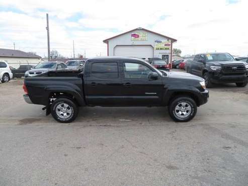 2005 Toyota Tacoma Double 128 Auto 4WD New Frame 221, 954 miles for sale in Waterloo, IA