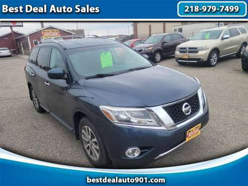 2015 Nissan Pathfinder SV 4WD - - by dealer - vehicle for sale in Moorhead, ND