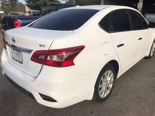🚨2018 Nissan Sentra - cars & trucks - by owner - vehicle automotive... for sale in San Juan, TX