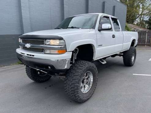 1999 Chevrolet Silverado 2500 4x4 4WD Chevy Truck LS 3dr Extended for sale in Lynnwood, WA