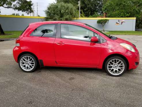 2009 Toyota Yaris - cars & trucks - by owner - vehicle automotive sale for sale in Pompano Beach, FL