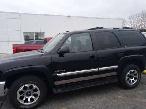 Super nice low price 4x4 SUV - cars & trucks - by dealer - vehicle... for sale in Midland, MI