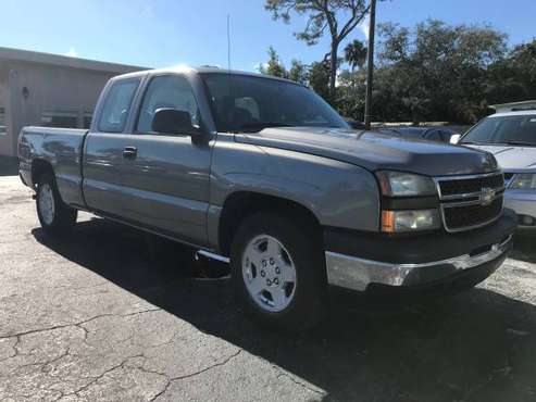 2006 CHEVY SILVERADO EXTENDED CAB!!! - cars & trucks - by dealer -... for sale in Holly Hill, FL