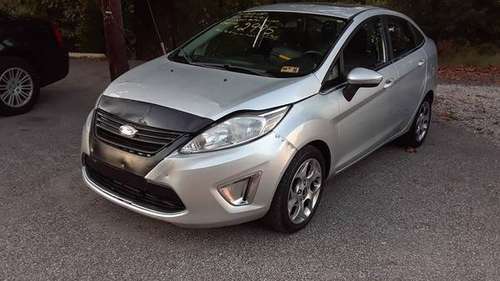 2012 Ford Fiesta SEL, only 111k miles, sunroof for sale in Huntington, WV