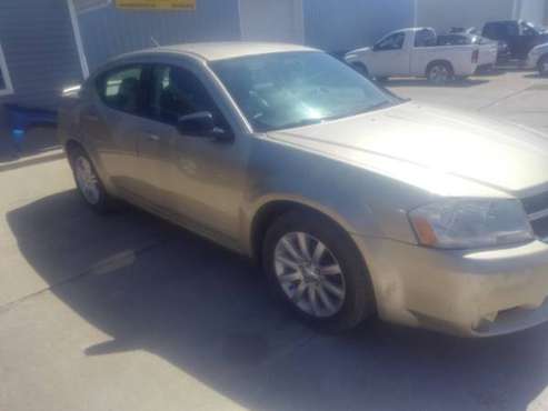 2010 dodge avenger r/t for sale in Donahue, IA