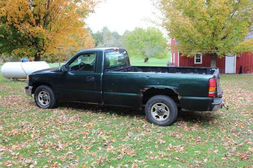 2002 GMC Truck for sale $400.00 or obo – NEEDS MUCH WORK or for parts for sale in Shelby, MI