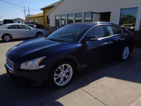 2012 Nissan Maxima 4dr Sdn V6 CVT 3 5 S - - by dealer for sale in Marion, IA