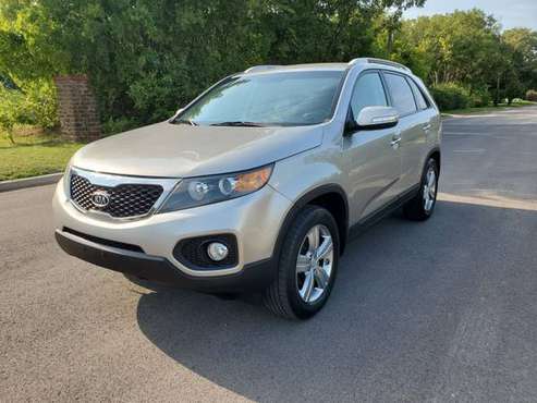 3rd Row Seating! Kia Sorento EX! 1-Owner! Clean title Entiendo... for sale in Burleson, TX