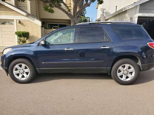 2008 Saturn Outlook XE - cars & trucks - by owner - vehicle... for sale in Oceanside, CA