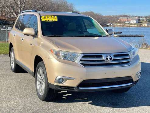 2013 Toyota Highlander Limited AWD 4dr SUV - cars & trucks - by... for sale in Beverly, MA