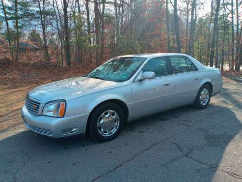 01 CADILLAC DE VILLE - cars & trucks - by owner - vehicle automotive... for sale in Plaistow, NH