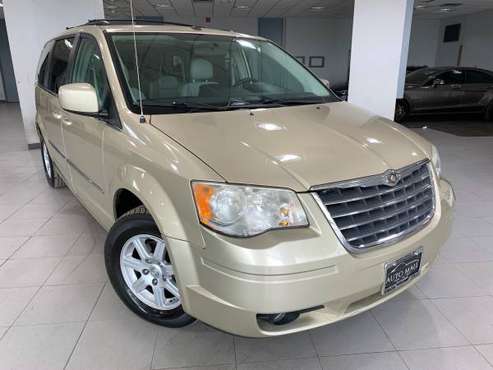 2010 Chrysler Town and Country Touring Plus - - by for sale in Springfield, IL