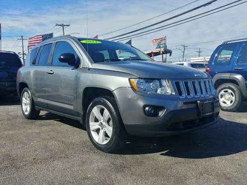 2011 Jeep Compass 4 Cyl 1 Owner Immaculate In/Out - cars & trucks -... for sale in Bethpage, NY