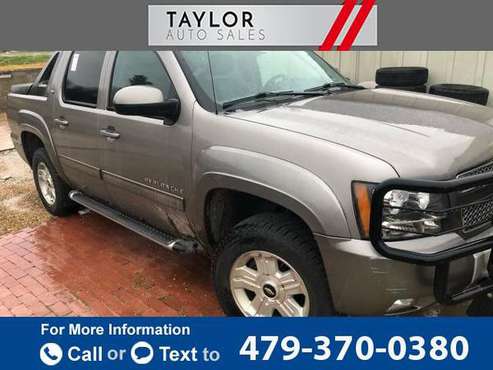2012 Chevy Chevrolet Avalanche LT 4x4 4dr Crew Cab Pickup pickup -... for sale in Springdale, AR