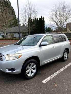 2009 Toyota Highlander SUV - cars & trucks - by owner - vehicle... for sale in Keizer , OR