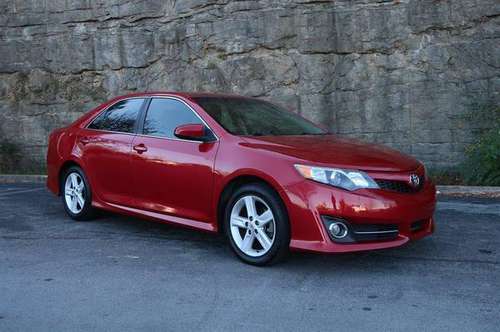 2014 Toyota Camry SE FREE 90 DAY WARRANTY! - cars & trucks - by... for sale in Columbia, AL