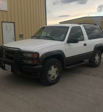 1999 Chev Tahoe Sport - cars & trucks - by owner - vehicle... for sale in Austin, TX