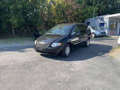 2005 Chrysler Town Country Touring Minivan 4D CALL OR TEXT TODAY! -... for sale in Highland, NY