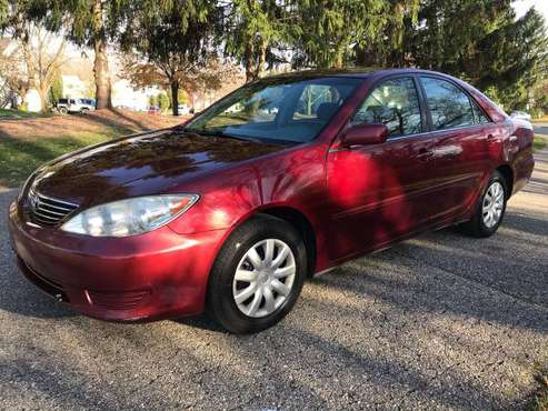 2005 Toyota Camry LE , Excellent condition, runs and drive great -... for sale in Wyoming , MI