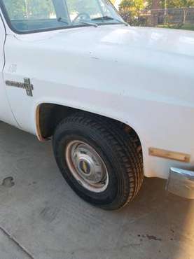 1984 chevy c20 (lift gate) for sale in Tulare, CA