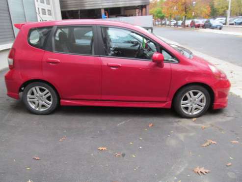 08 Honda Fit S 5Speed - cars & trucks - by owner - vehicle... for sale in Northampton, MA