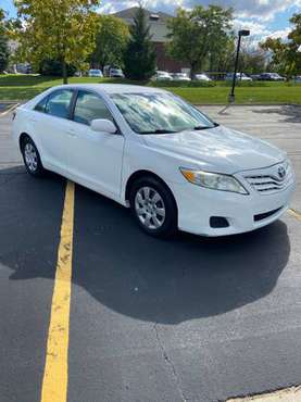 2010 Toyota Camry LE - cars & trucks - by owner - vehicle automotive... for sale in Glenview, IL