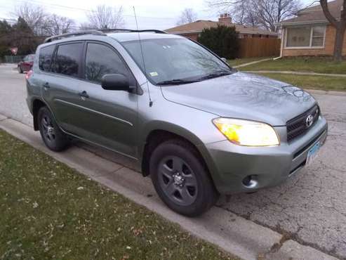2008 Toyota Rav4 AWD V6 - cars & trucks - by owner - vehicle... for sale in Des Plaines, IL