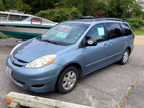 Toyota Sienna LE 2006 clean for sale in Vashon, WA