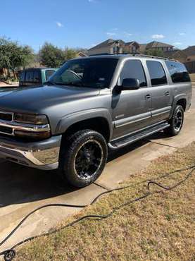 2000 Chevy suburban 2500 4x4 for sale in Anna, TX