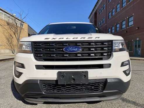 2017 Ford Explorer SUV - cars & trucks - by dealer - vehicle... for sale in elmhurst, NY