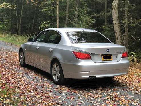 BMW 525xi - cars & trucks - by owner - vehicle automotive sale for sale in Troy, NY