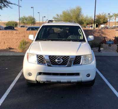 Nissan Pathfinder 2005 - cars & trucks - by owner - vehicle... for sale in Goodyear, AZ