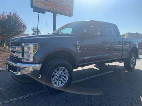 2018 Ford F-350 Super Duty XLT 4x4 4dr Crew Cab 6.8 ft. SB SRW... for sale in Albany, OR