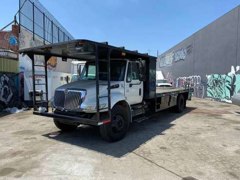 2006 International 4200 S/A Flatbed Truck - cars & trucks - by... for sale in Los Angeles, CA
