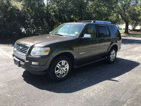 2006 Ford Explorer Limited 4x4 - cars & trucks - by dealer - vehicle... for sale in Charleston, SC
