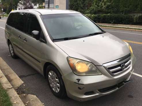2006 Honda Odyssey Ex 7 passages minivan perfect condition only -... for sale in Washington, District Of Columbia