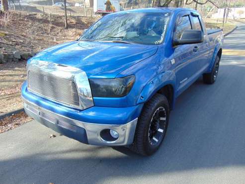 2008 Toyota Tundra - cars & trucks - by dealer - vehicle automotive... for sale in Waterbury, CT