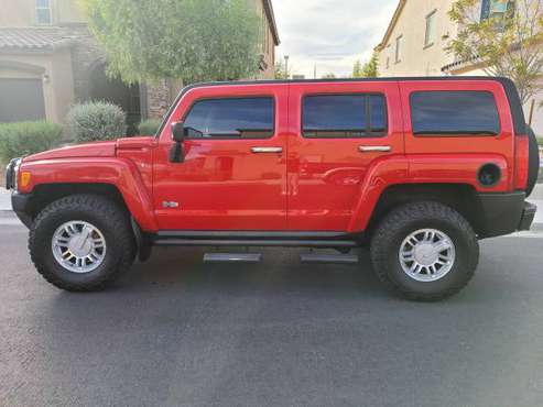 HUMMER H3 "IMMACULATE CONDITION" - cars & trucks - by owner -... for sale in Las Vegas, NV