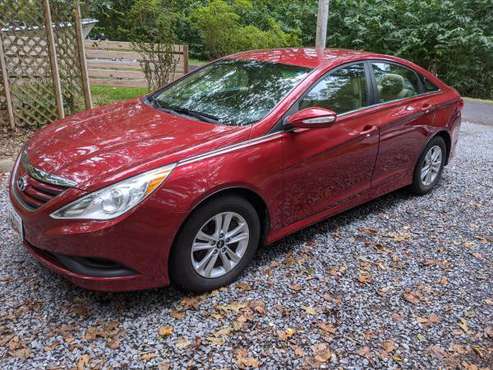 2014 Hyundai Sonata - cars & trucks - by owner - vehicle automotive... for sale in Lusby, MD