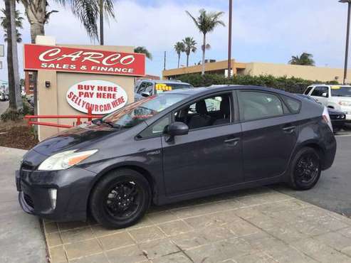 2013 Toyota Prius 4 1-OWNER! NAVIGATION! BACK UP CAMERA! LEATHER! for sale in Chula vista, CA
