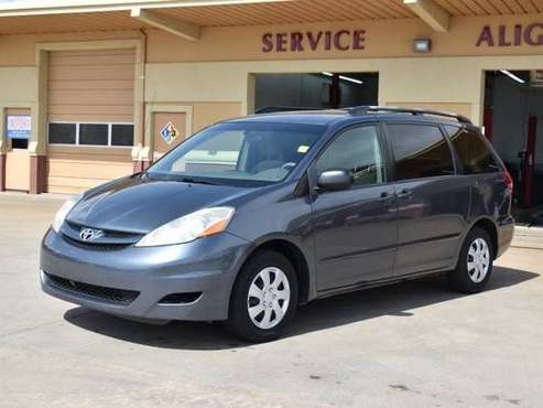 2009 Toyota Sienna LE - cars & trucks - by dealer - vehicle... for sale in Wichita, KS